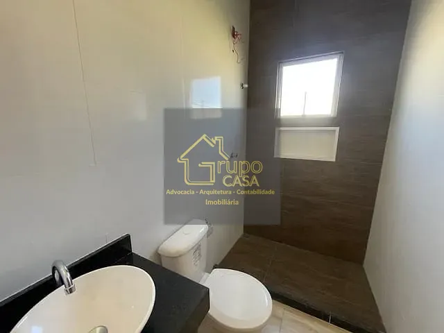 Casa com 476m² 2 quartos e 3 banheiros, à venda, no bairro Jardim Atlântico Central (Itaipuaçu) em Maricá