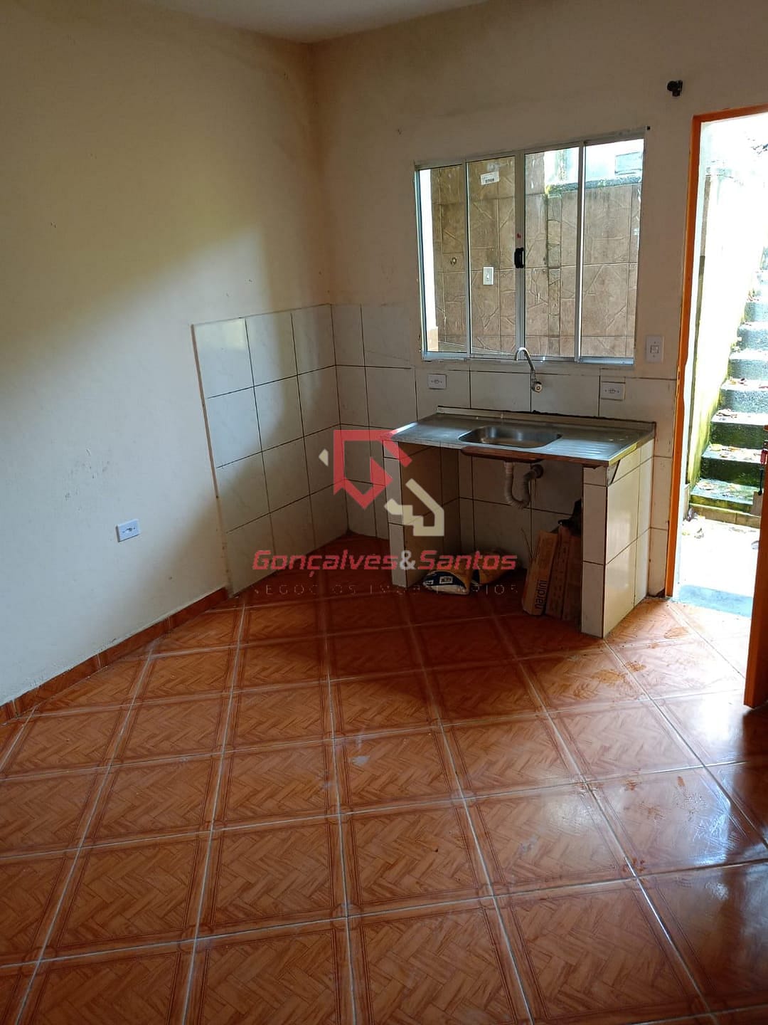 Casa, 1 quarto, 10 m² - Foto 1