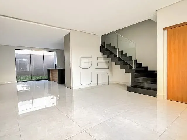 Casa com 126m² 3 quartos e 2 banheiros, à venda, no bairro Jardim Ecoville I em Cambé