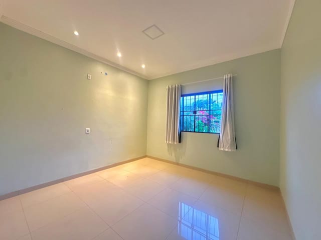 Casa 2 quartos e 1 banheiro, à venda, no bairro Residencial dos Ipês em Nova Mutum