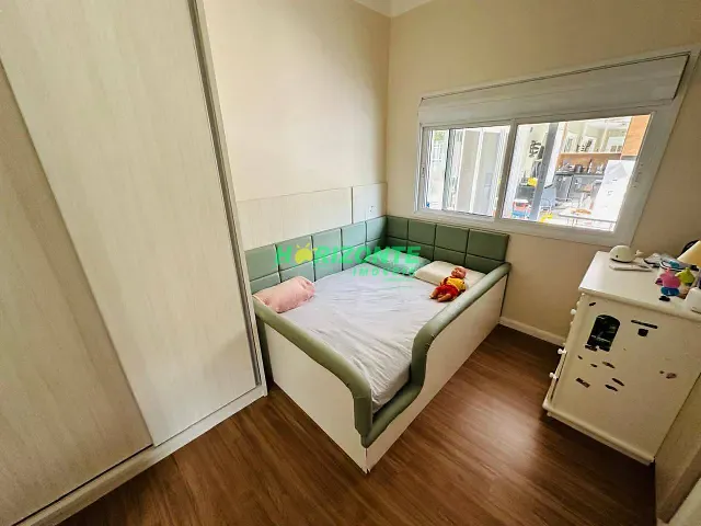 Casa com 460m² 3 quartos e 4 banheiros, à venda, no bairro Urbanova VII em São José dos Campos