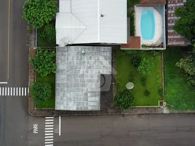 Casa com 253m² 5 quartos e 3 banheiros, à venda, no bairro Teutônia em Teutônia