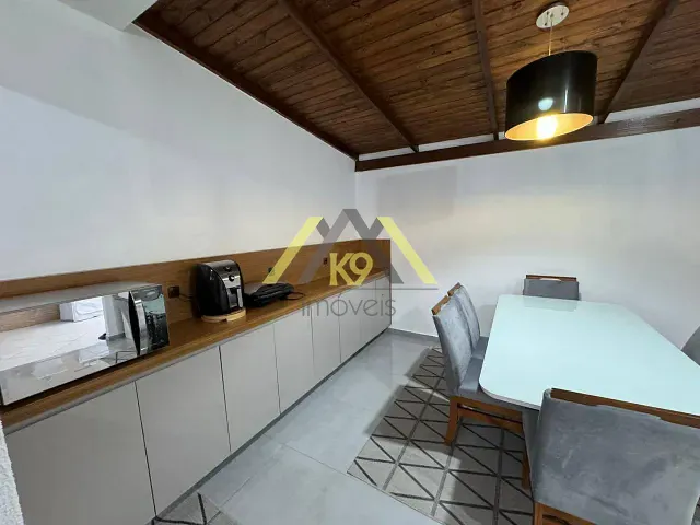 Casa com 179m² 3 quartos e 1 banheiro, à venda, no bairro Monza em Colombo