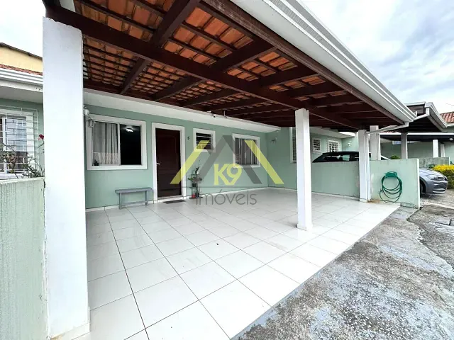 Casa com 179m² 3 quartos e 1 banheiro, à venda, no bairro Monza em Colombo