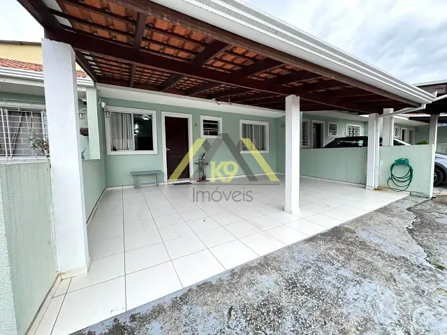 Casa com 179m² 3 quartos e 1 banheiro, à venda, no bairro Monza em Colombo