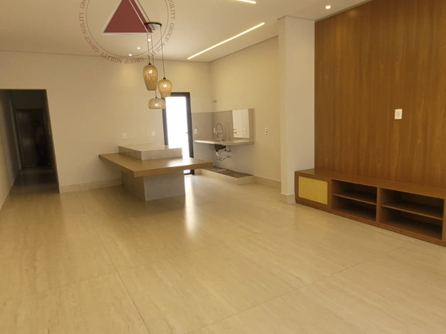 Casa com 128m² 3 quartos e 2 banheiros, à venda, no bairro Residencial Zanetti em Franca