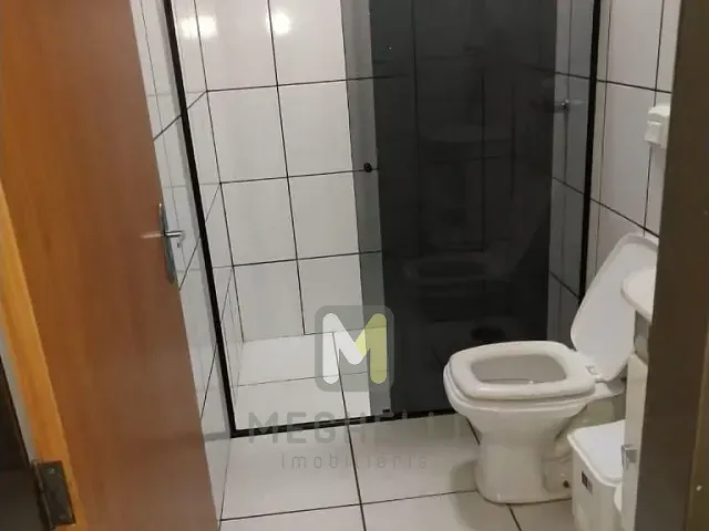 Casa com 200m² 2 quartos e 3 banheiros, à venda, no bairro Jardim do Alto em Serrana