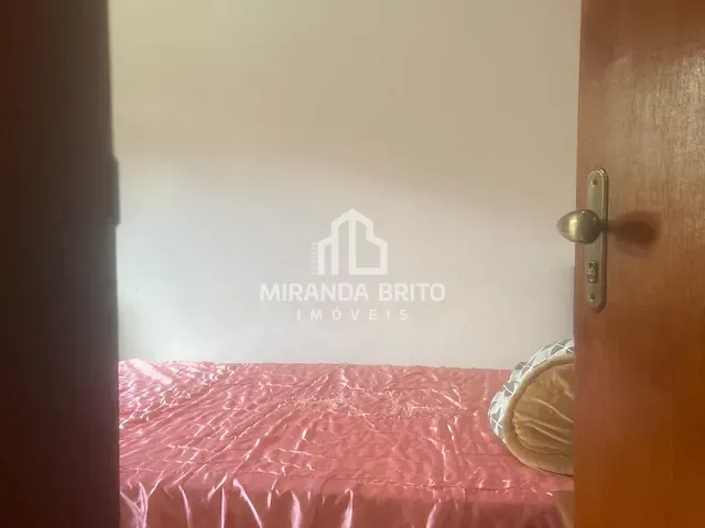 Casa 3 quartos e 2 banheiros, à venda, no bairro Parque Atheneu em Goiânia