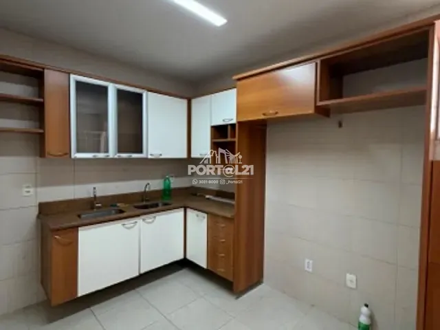 Casa com 220m² 4 quartos e 3 banheiros, à venda, no bairro São José em Petrolina