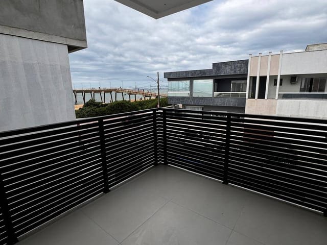 Casa com 152m² 3 quartos e 4 banheiros, à venda, no bairro Recreio em Rio das Ostras