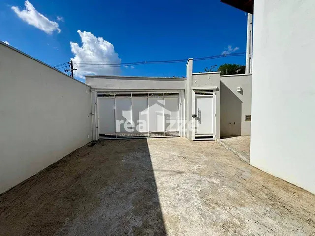 Casa 1 quarto e 1 banheiro, à venda, no bairro Prados em Itapira