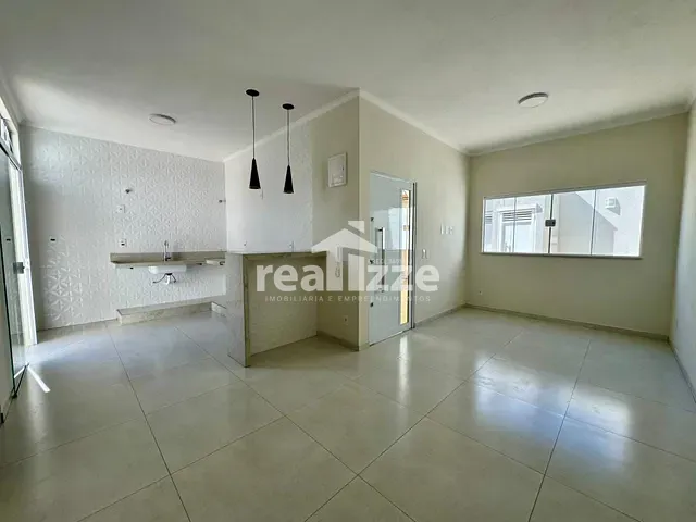 Casa 1 quarto e 1 banheiro, à venda, no bairro Prados em Itapira