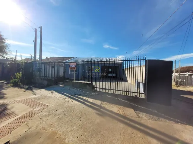 Casa com 210m² 3 quartos e 1 banheiro, à venda, no bairro Jardim das Américas em Guarapuava