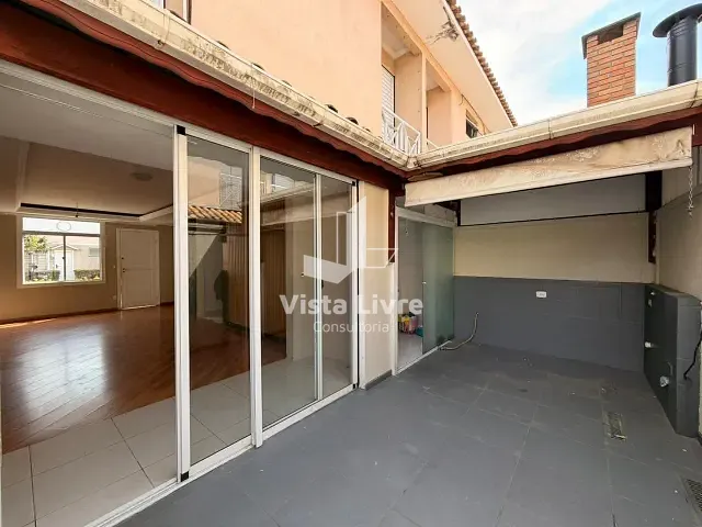 Casa com 90m² 3 quartos e 3 banheiros, à venda, no bairro Parque Renato Maia em Guarulhos