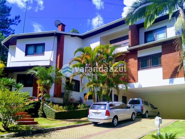 Casa 4 quartos e 3 banheiros, à venda, no bairro Jardim das Cerejeiras em Arujá