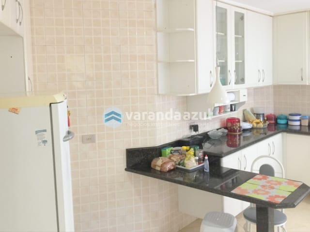 Casa 4 quartos e 3 banheiros, à venda, no bairro Jardim das Cerejeiras em Arujá