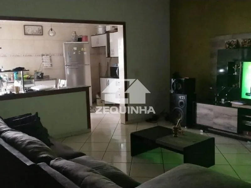 Casa, 3 quartos, 84 m² - Foto 2