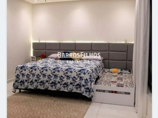 Casa com 498m² 3 quartos e 4 banheiros, à venda, no bairro Coroa do Meio em Aracaju