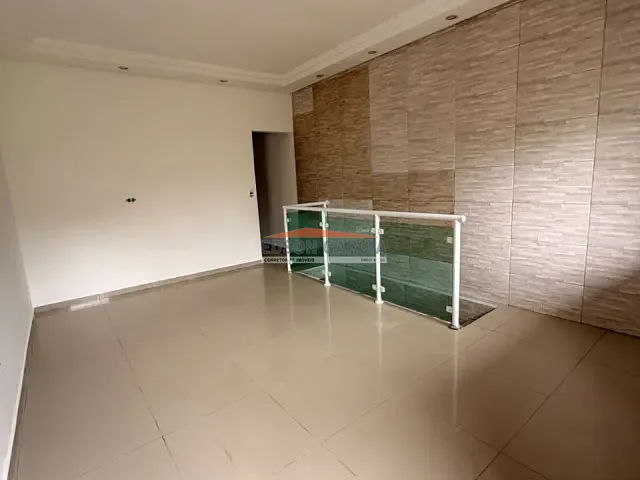 Casa 2 quartos e 2 banheiros, para alugar, no bairro Jardim São Camilo em Sorocaba