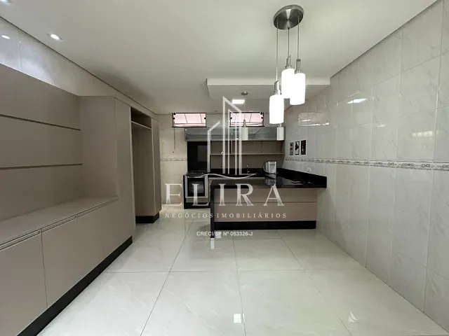 Casa com 206m² 2 quartos e 2 banheiros, à venda, no bairro Cidade Jardim II em Americana