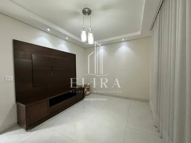 Casa com 206m² 2 quartos e 2 banheiros, à venda, no bairro Cidade Jardim II em Americana