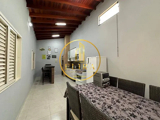 Casa com 206m² 2 quartos e 2 banheiros, à venda, no bairro Cidade Jardim II em Americana
