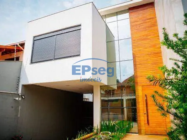 Casa 5 quartos e 5 banheiros, à venda, no bairro Boa Vista em Londrina