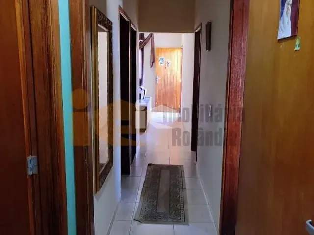 Casa com 348m² 2 quartos e 1 banheiro, à venda, no bairro Jardim Caviuna em Rolândia