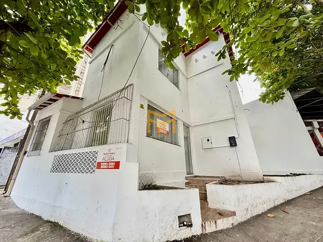 Ponto com 157m², para alugar, no bairro Umarizal em Belém