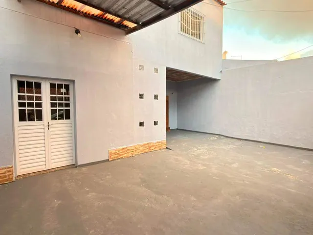 Casa 4 quartos e 4 banheiros, à venda, no bairro Farolândia em Aracaju