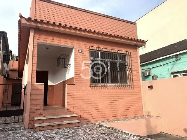 Casa com 87m² 2 quartos e 1 banheiro, à venda, no bairro Vicente de Carvalho em Rio de Janeiro
