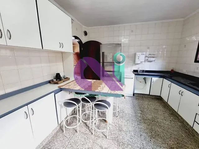 Casa com 360m² 5 quartos e 3 banheiros, à venda, no bairro City Bussocaba em Osasco