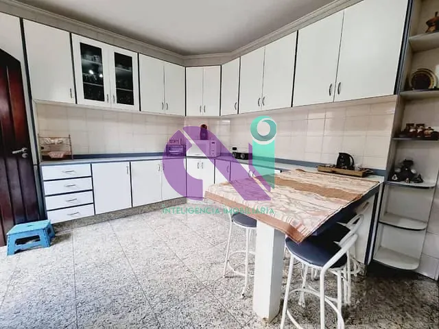 Casa com 360m² 5 quartos e 3 banheiros, à venda, no bairro City Bussocaba em Osasco