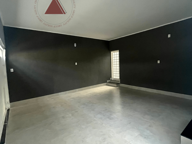 Casa com 270m² 3 quartos e 2 banheiros, à venda, no bairro Jardim Barão em Franca