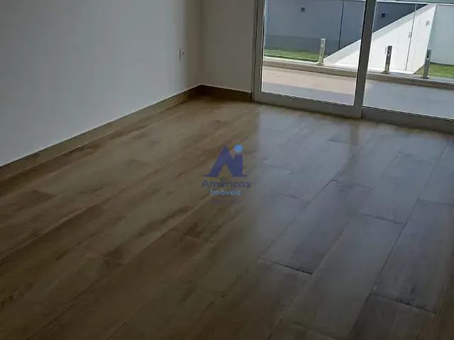 Casa com 352m² 3 quartos e 5 banheiros, à venda, no bairro Guaratiba em Rio de Janeiro