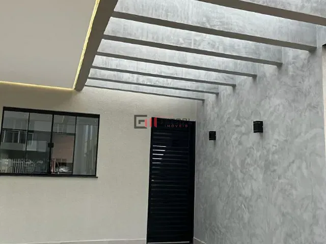 Casa com 150m² 3 quartos e 2 banheiros, à venda, no bairro Heimtal em Londrina