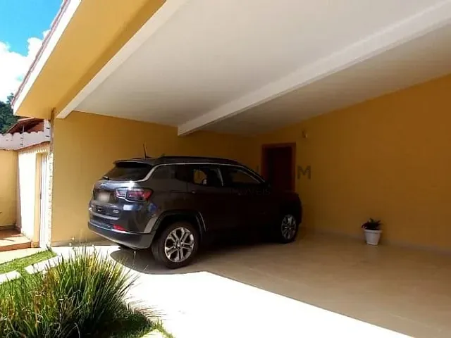 Casa com 445m² 6 quartos e 3 banheiros, à venda, no bairro Varginha em Itajubá