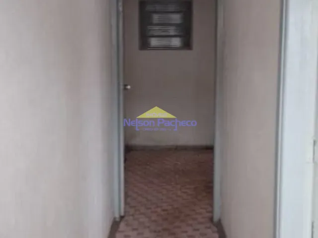 Casa com 216m² 2 quartos e 2 banheiros, à venda, no bairro Centro em Capivari