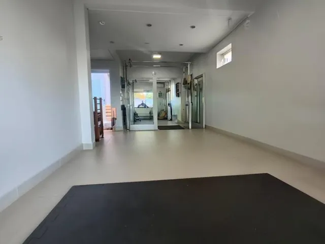 Casa com 100m² 3 quartos e 2 banheiros, à venda, no bairro Parque Residencial Alcântara em Londrina