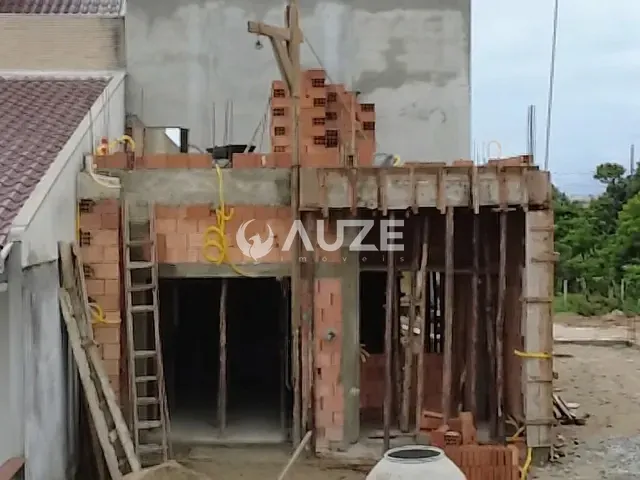 Casa com 210m² 3 quartos e 2 banheiros, à venda, no bairro Coroados em Guaratuba