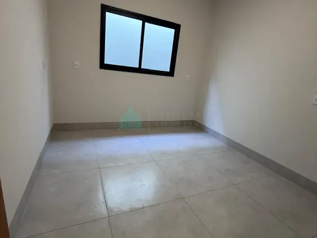 Casa 2 quartos e 2 banheiros, à venda, no bairro Santa Mônica em Catalão
