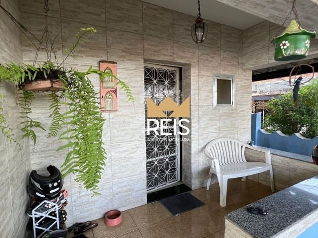 Casa com 180m² 2 quartos e 2 banheiros, à venda ou para alugar, no bairro Campo Grande em Rio de Janeiro