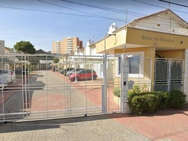 Foto do Casa - Casa com 2 dormitórios à venda, 66 m² por R$ 254.500,00 - Jardim Califórnia - Jacareí/SP | RUSSI IMÓVEIS