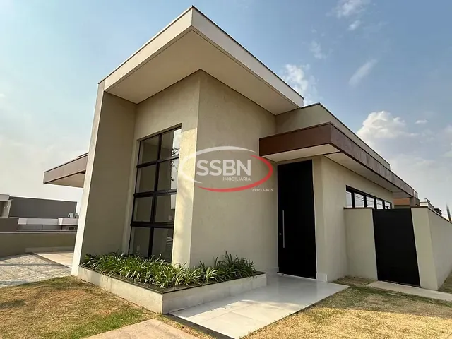 Casa com 300m² 4 quartos e 5 banheiros, à venda ou para alugar, no bairro Estância Hípica em Nova Odessa