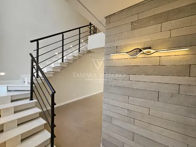 Casa com 176m² 3 quartos e 4 banheiros, à venda, no bairro Porteira Preta em Mogi das Cruzes