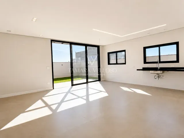 Casa com 176m² 3 quartos e 3 banheiros, à venda, no bairro Porteira Preta em Mogi das Cruzes