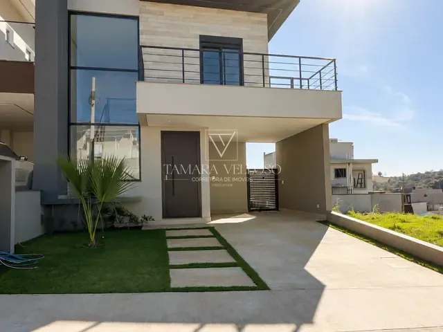 Casa com 176m² 3 quartos e 3 banheiros, à venda, no bairro Porteira Preta em Mogi das Cruzes