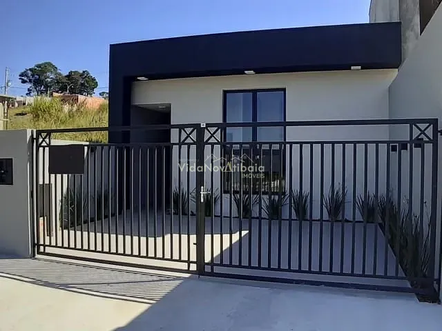 Casa com 175m² 3 quartos e 2 banheiros, à venda, no bairro Vivejo Vale das Flores em Atibaia