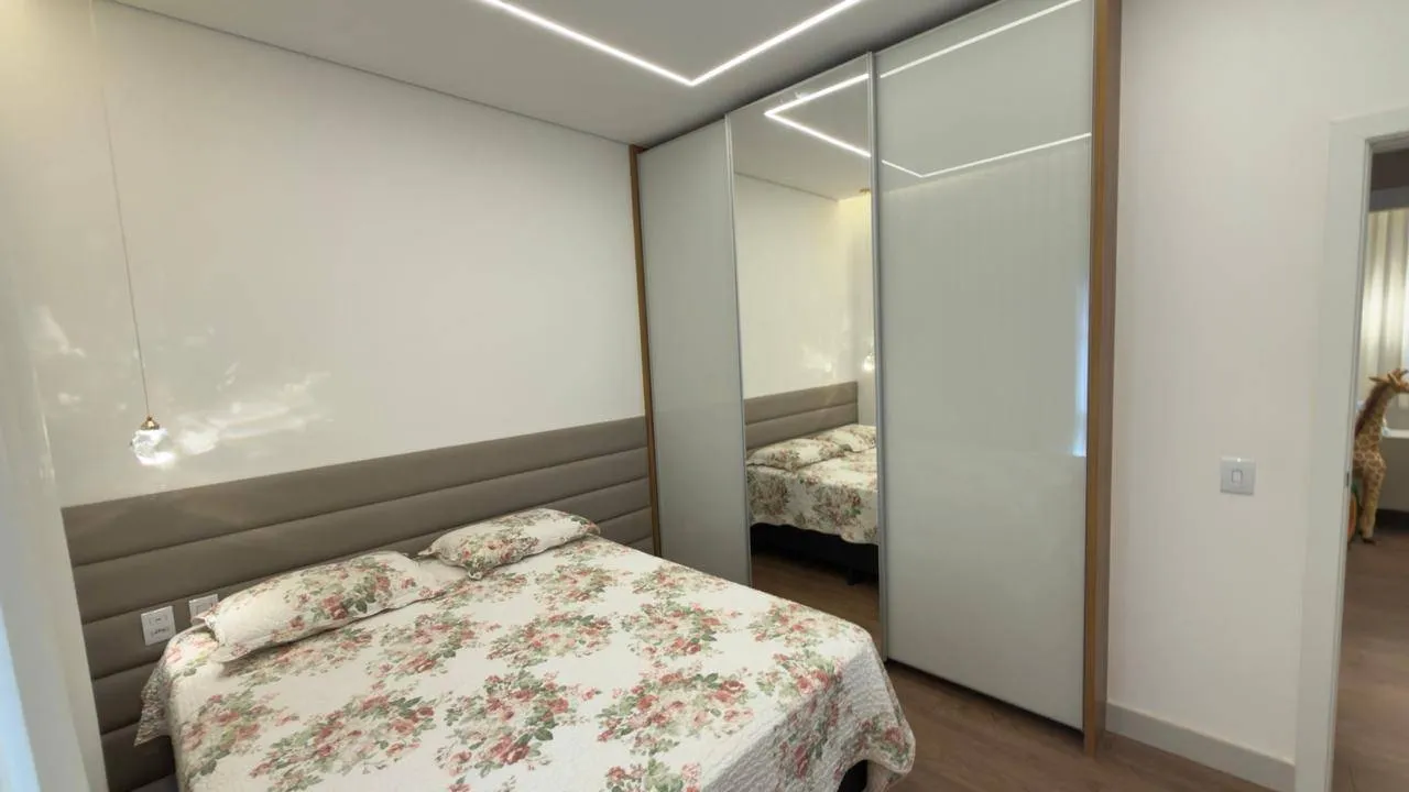 Sobrado, 4 quartos, 337 m² - Foto 23