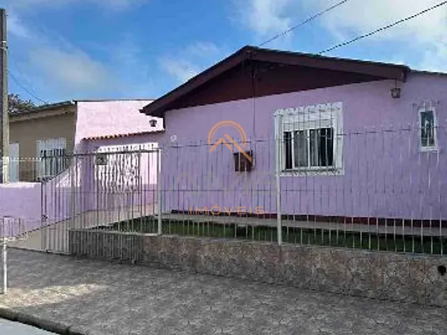 Casa 2 quartos e 1 banheiro, à venda, no bairro Fragata em Pelotas